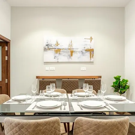 Townhouse With Jacuzzi & Bbq, Seaside, Near Sliema