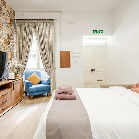 Townhouse With Jacuzzi & Bbq, Seaside, Near *