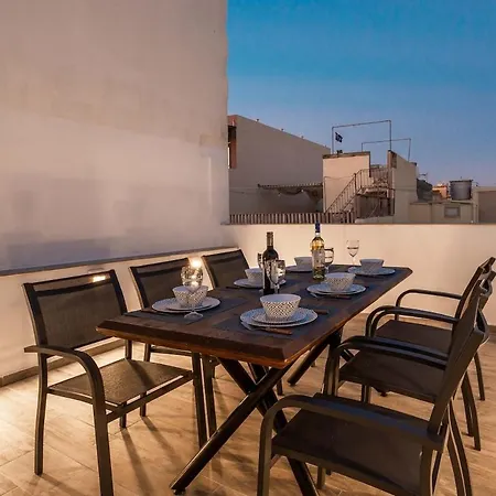 Townhouse With Jacuzzi & Bbq, Seaside, Near بيت للعطل سليمة