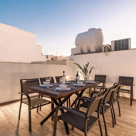 بيت للعطل Townhouse With Jacuzzi & Bbq, Seaside, Near