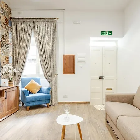 Townhouse With Jacuzzi & Bbq, Seaside, Near بيت للعطل